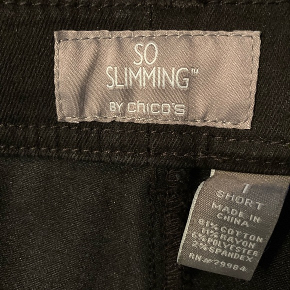 Chicos So Slimming Jeans, Black, size 1S - Picture 4 of 8